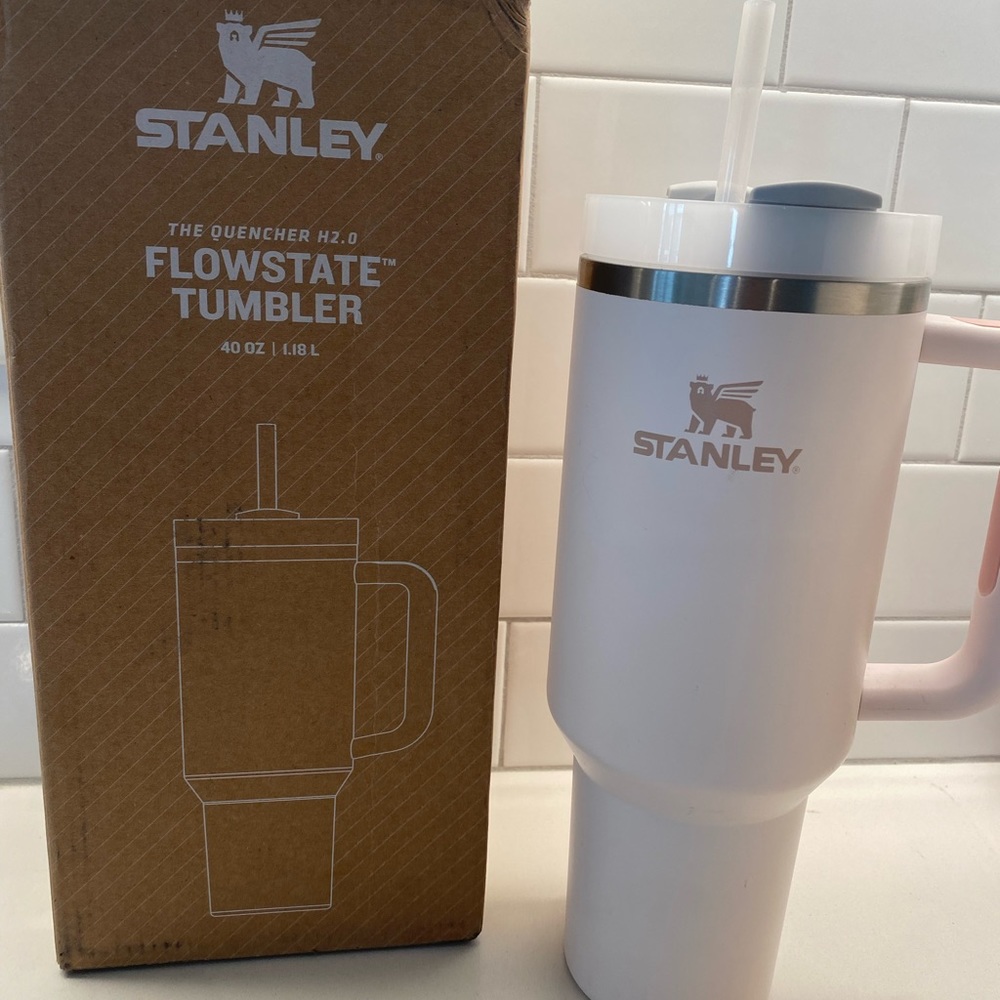 Stanley flowstate tumbler rose quartz